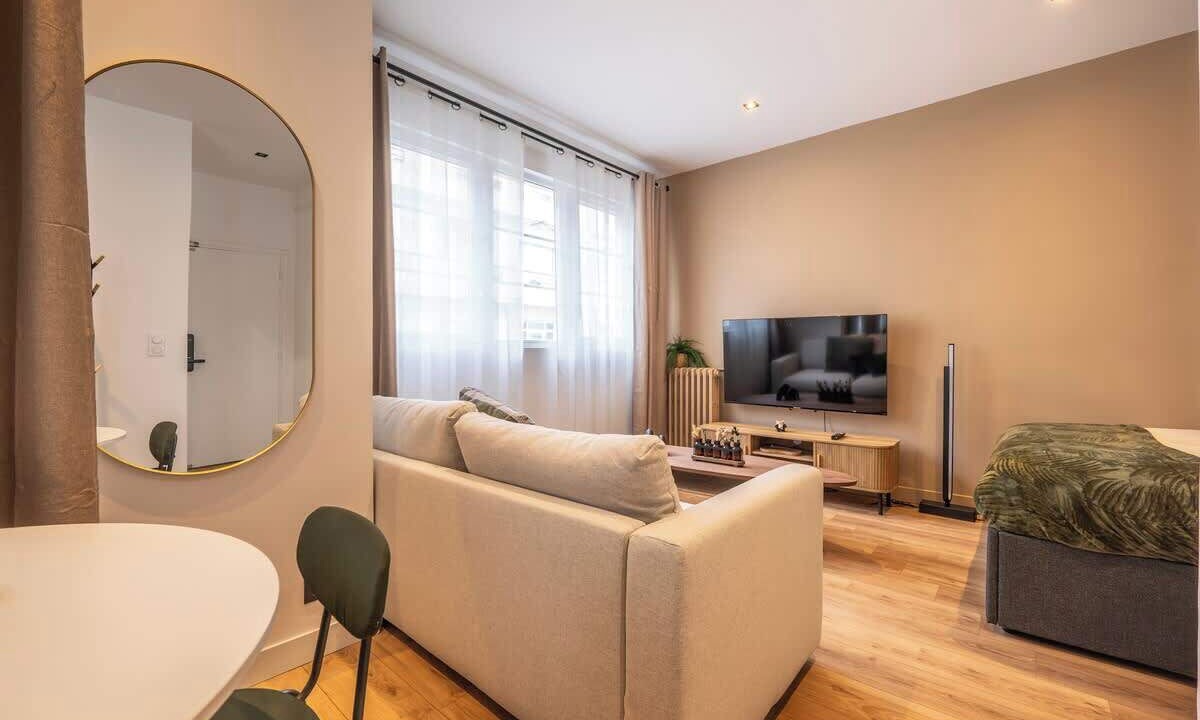 Photo of Bedroom in Montrouge