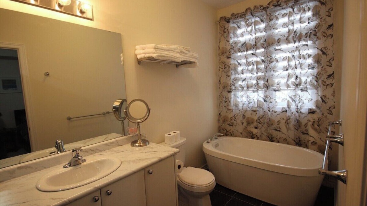 Photo of Bathroom in Vaughan