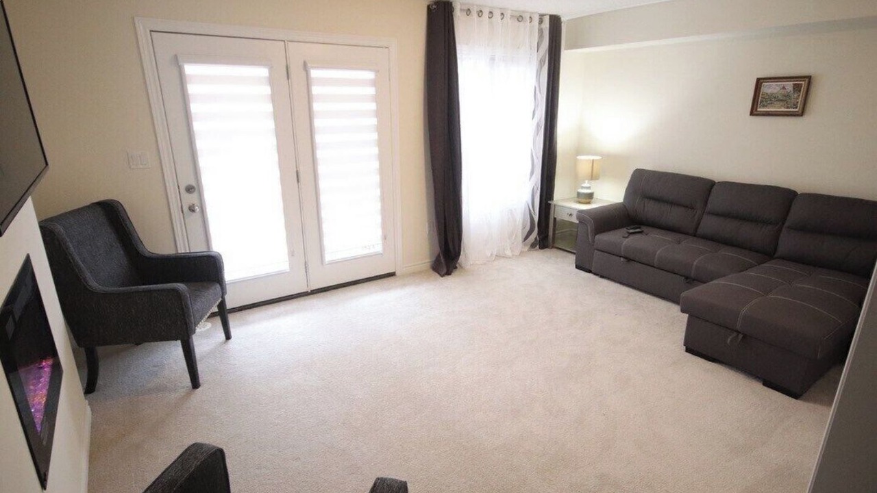 Photo of Livingroom in Vaughan