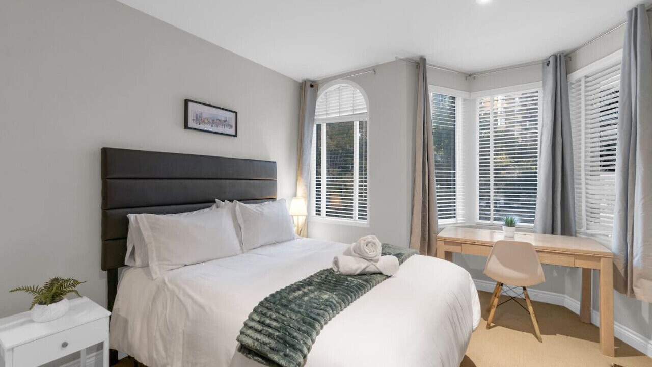 Photo of Bedroom in Church and Wellesley