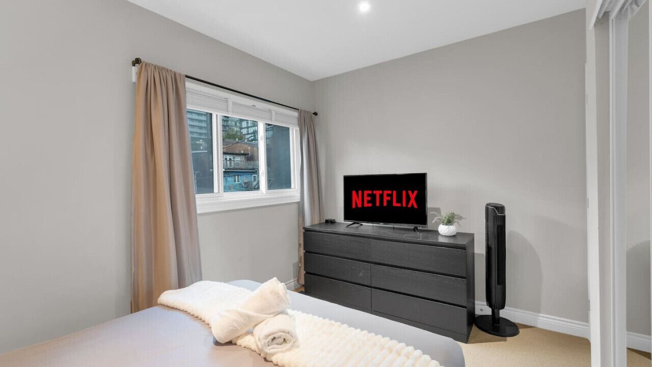 Photo of Bedroom in Church and Wellesley