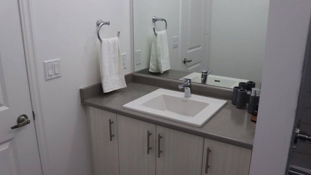 Photo of Bathroom in York Regional Municipality