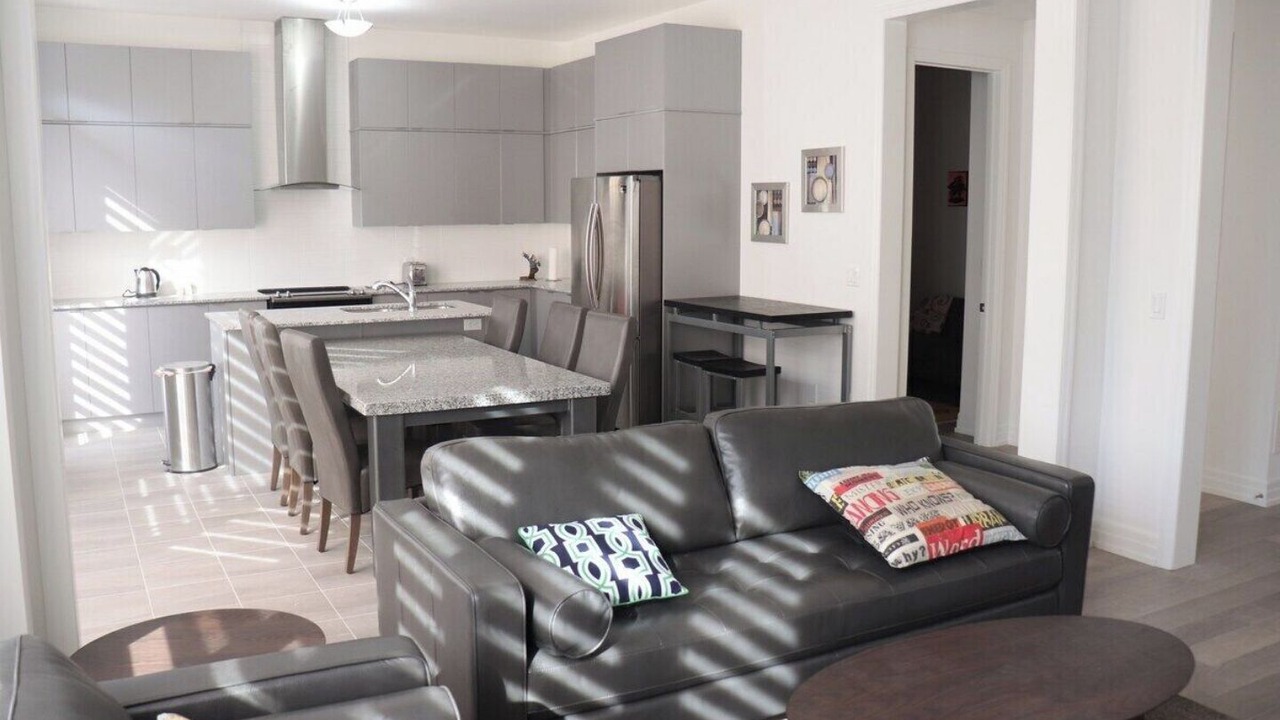 Photo of Livingroom in York Regional Municipality