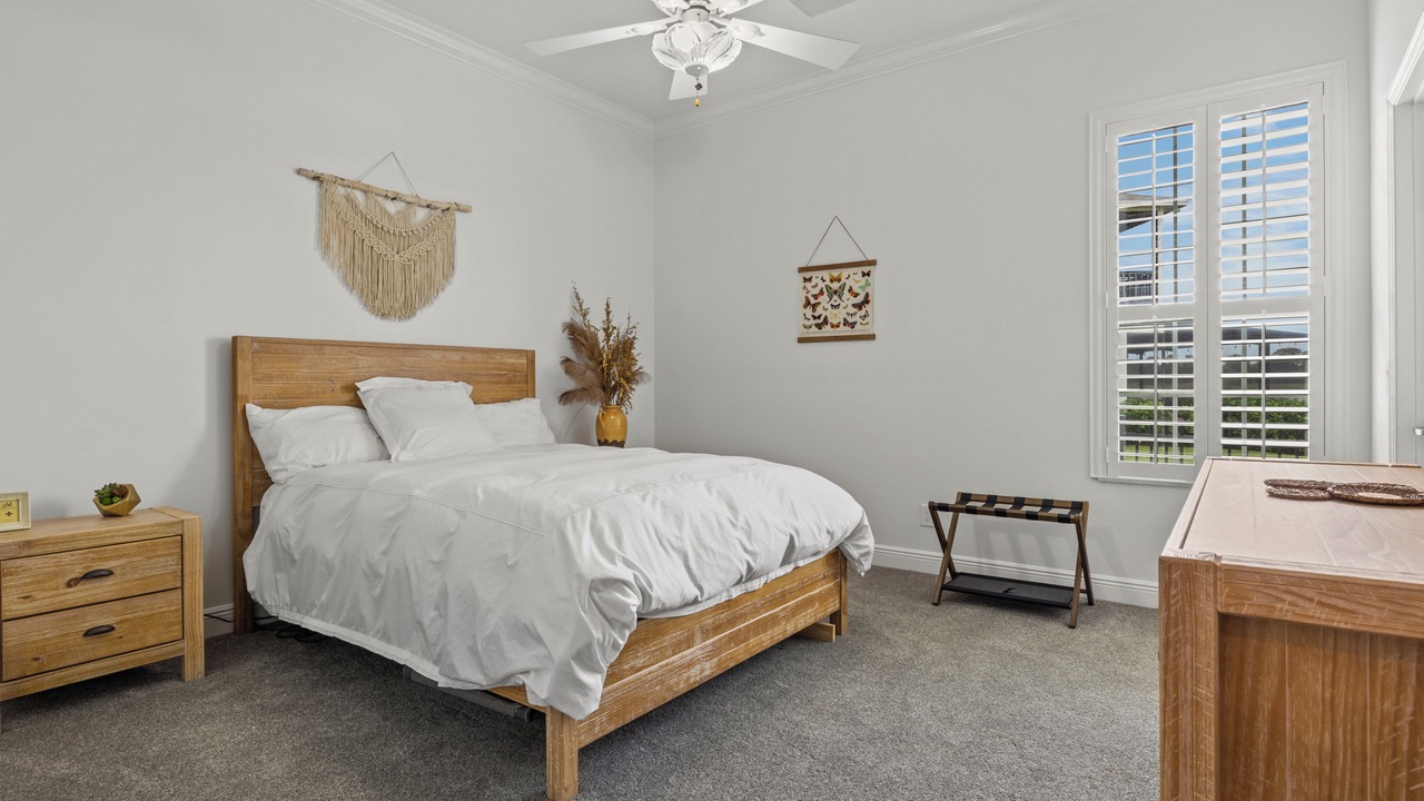 Photo of Bedroom in Cypress Gardens