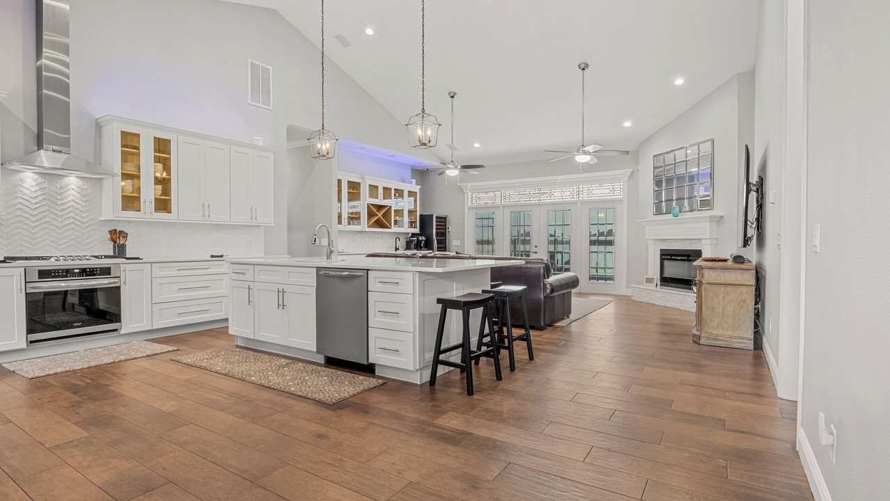 Photo of Kitchen in Cypress Gardens