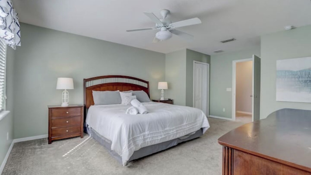 Photo of Bedroom in Sandy Ridge