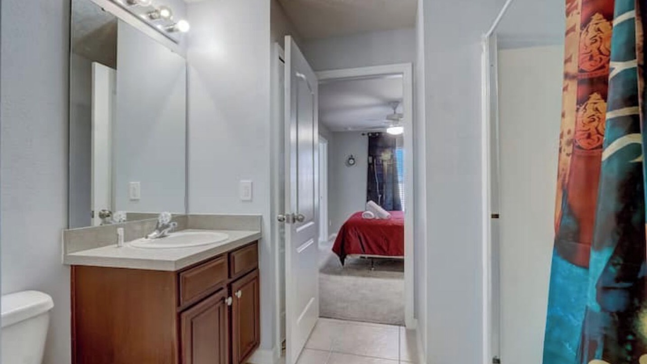 Photo of Bathroom in Sandy Ridge