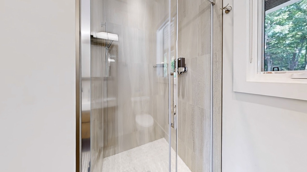 Photo of Bathroom in Tiny