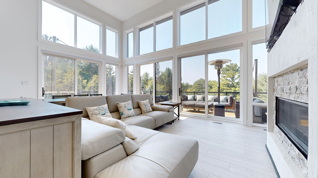 Photo of Livingroom in Tiny