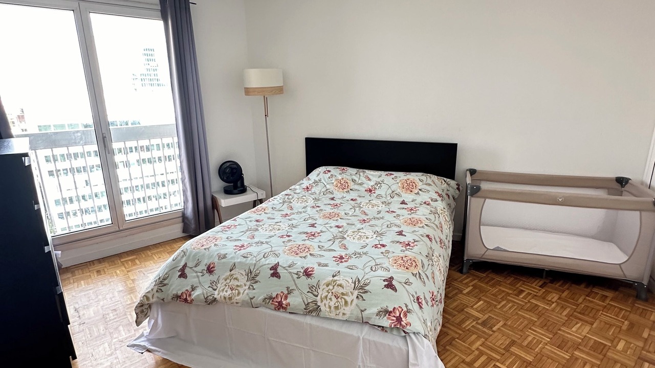 Photo of Bedroom in Puteaux