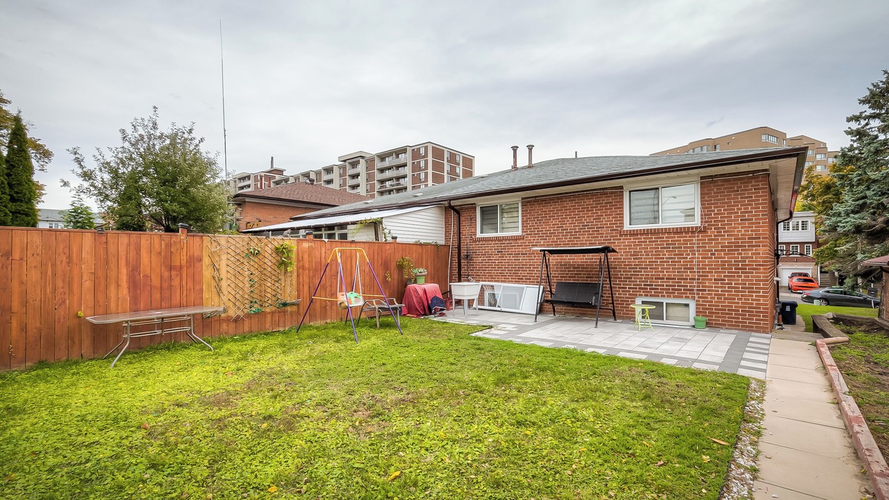 Photo of Outdoor in Woodbine Gardens