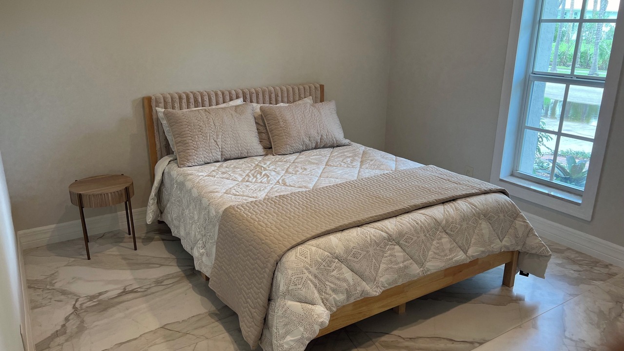 Photo of Bedroom in Ocean Ridge
