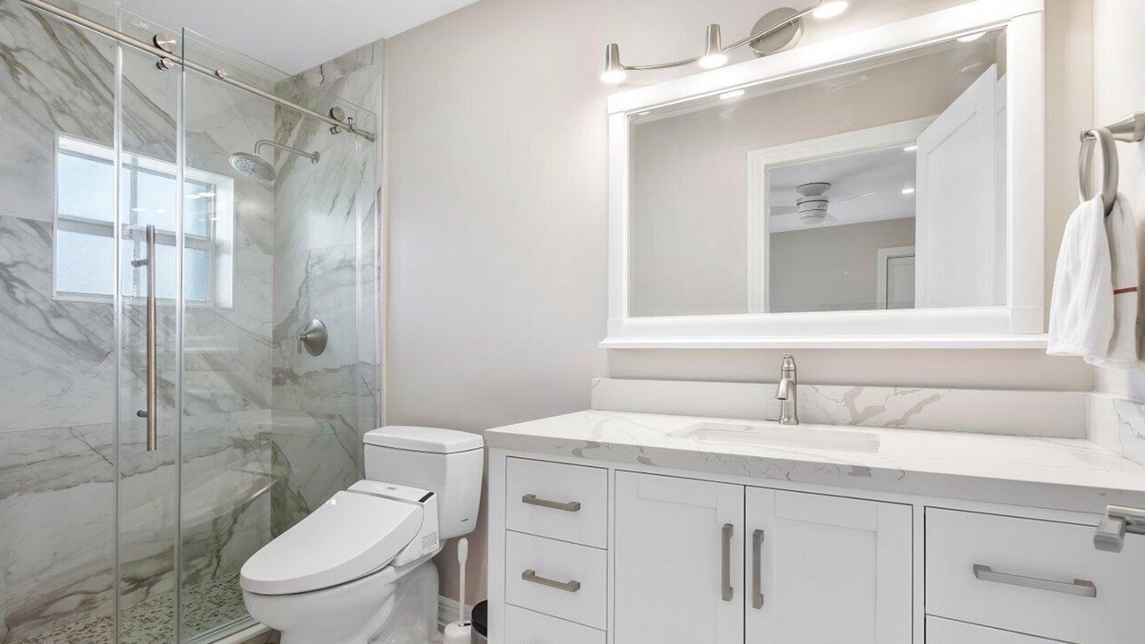 Photo of Bathroom in Ocean Ridge