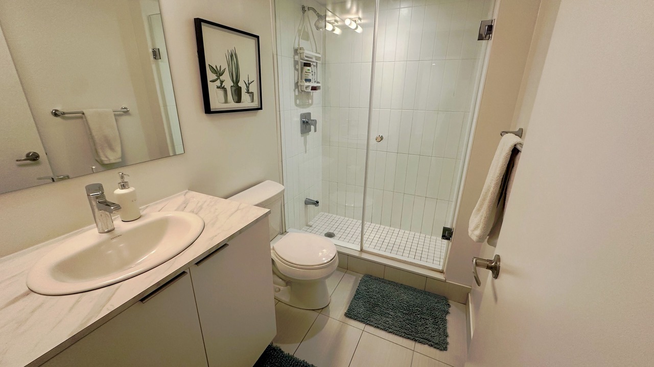 Photo of Bathroom in Bay Cloverhill