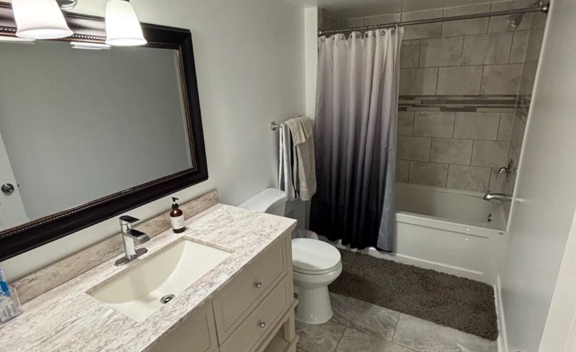 Photo of Bathroom in Oakwood Village