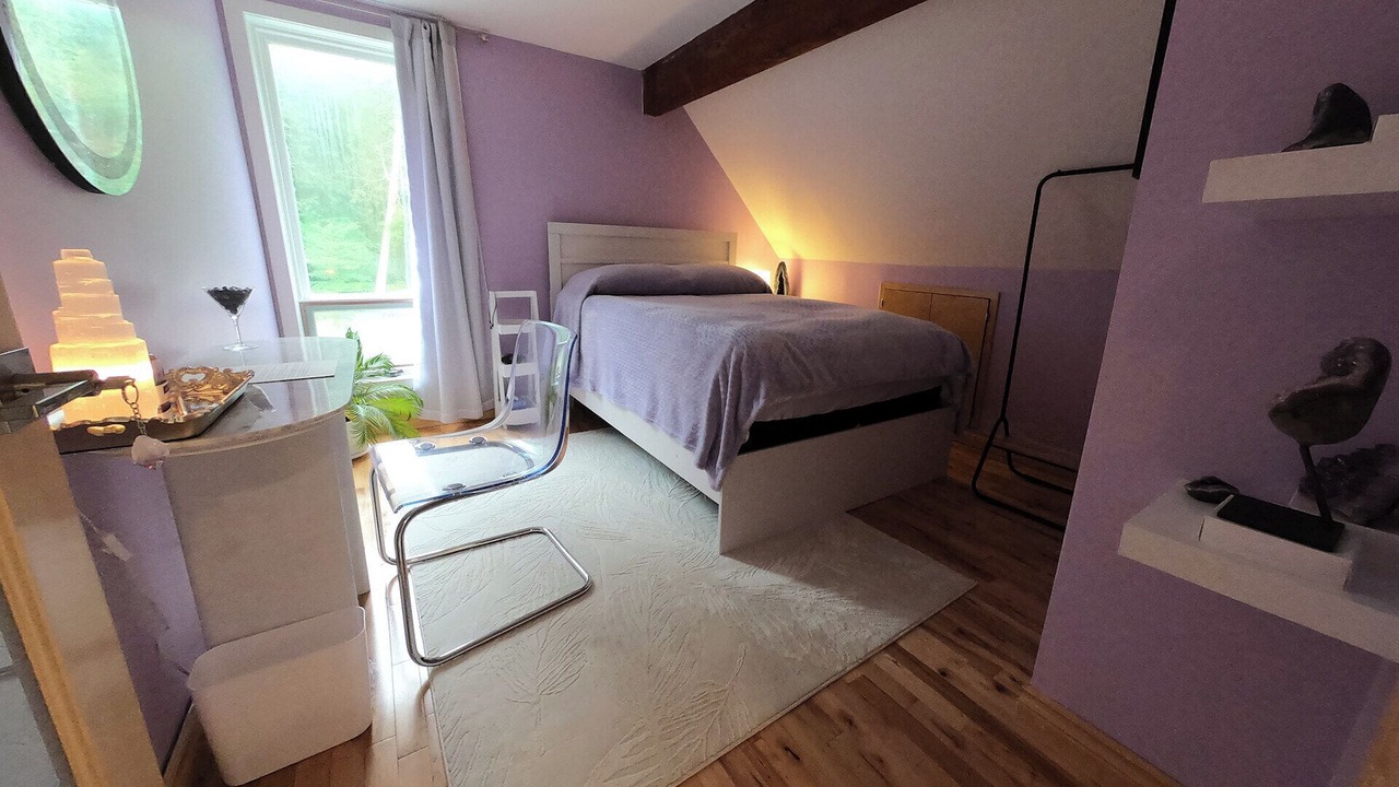 Photo of Bedroom in Elora