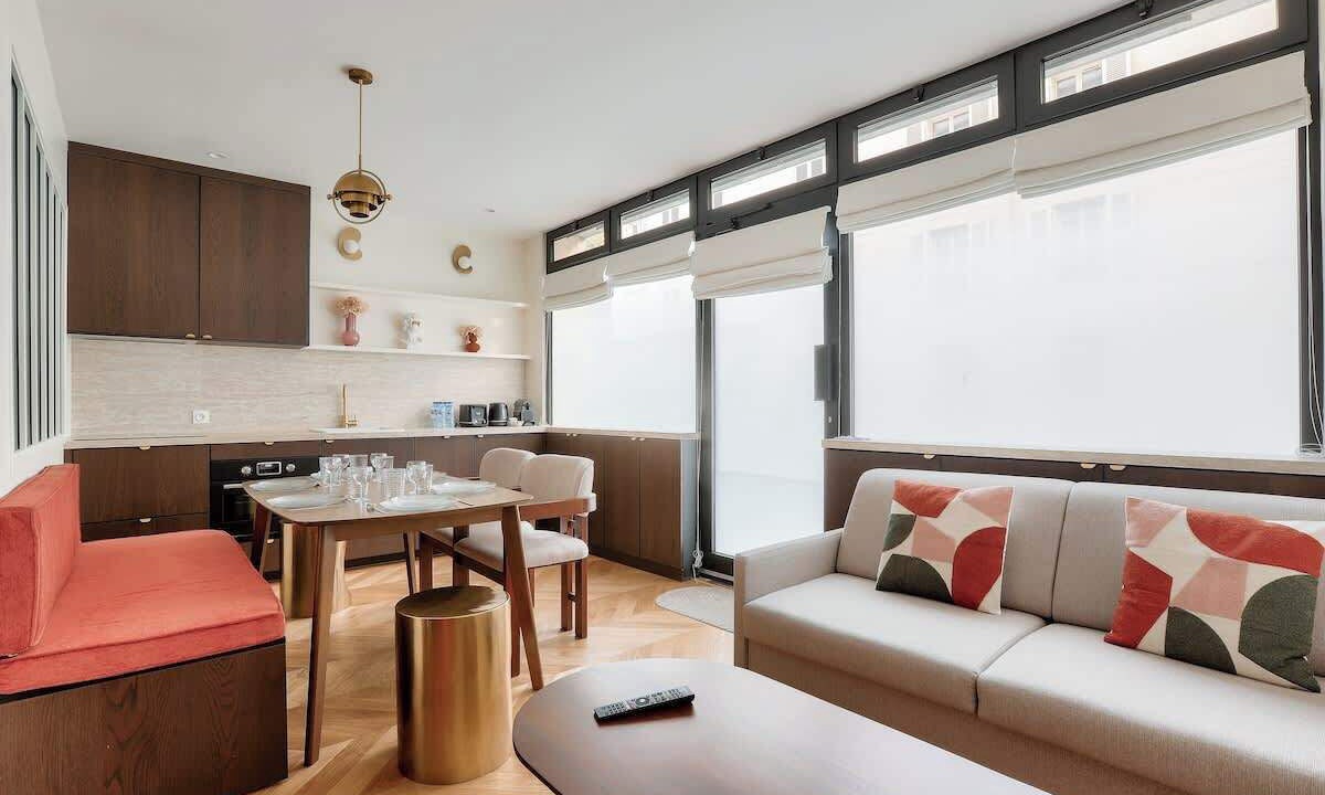 Photo of Livingroom in 14th Arrondissement