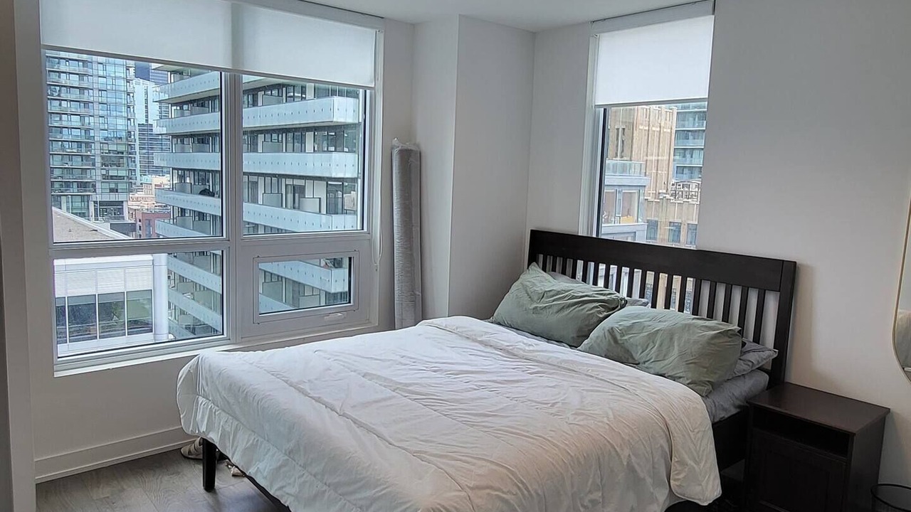 Photo of Bedroom in Fashion District