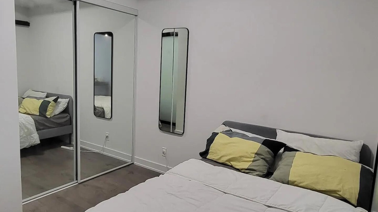 Photo of Bedroom in Fashion District