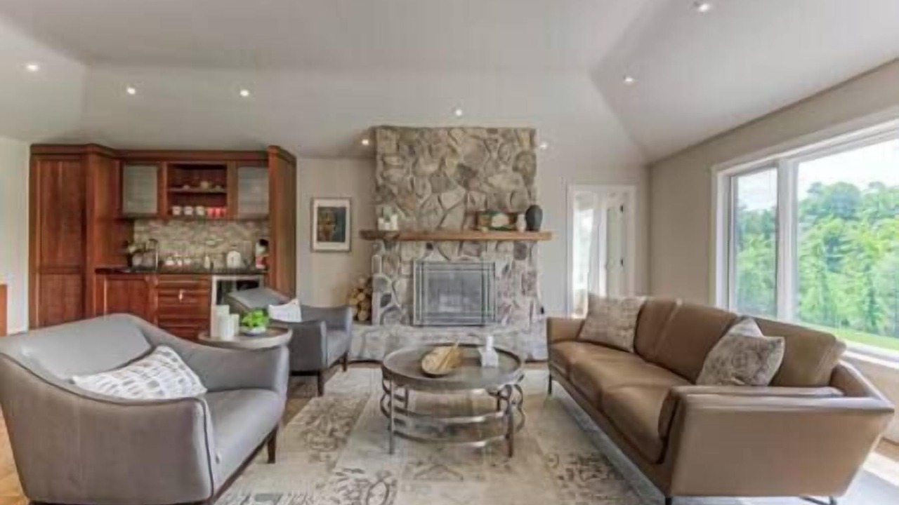 Photo of Livingroom in Cambridge