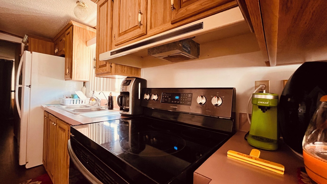 Photo of Kitchen in Haines City