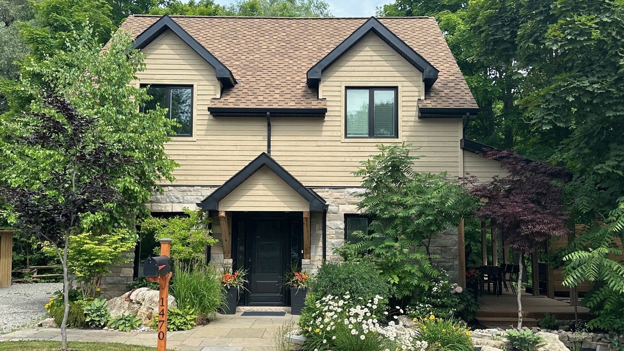 Photo of Outdoor in Alton
