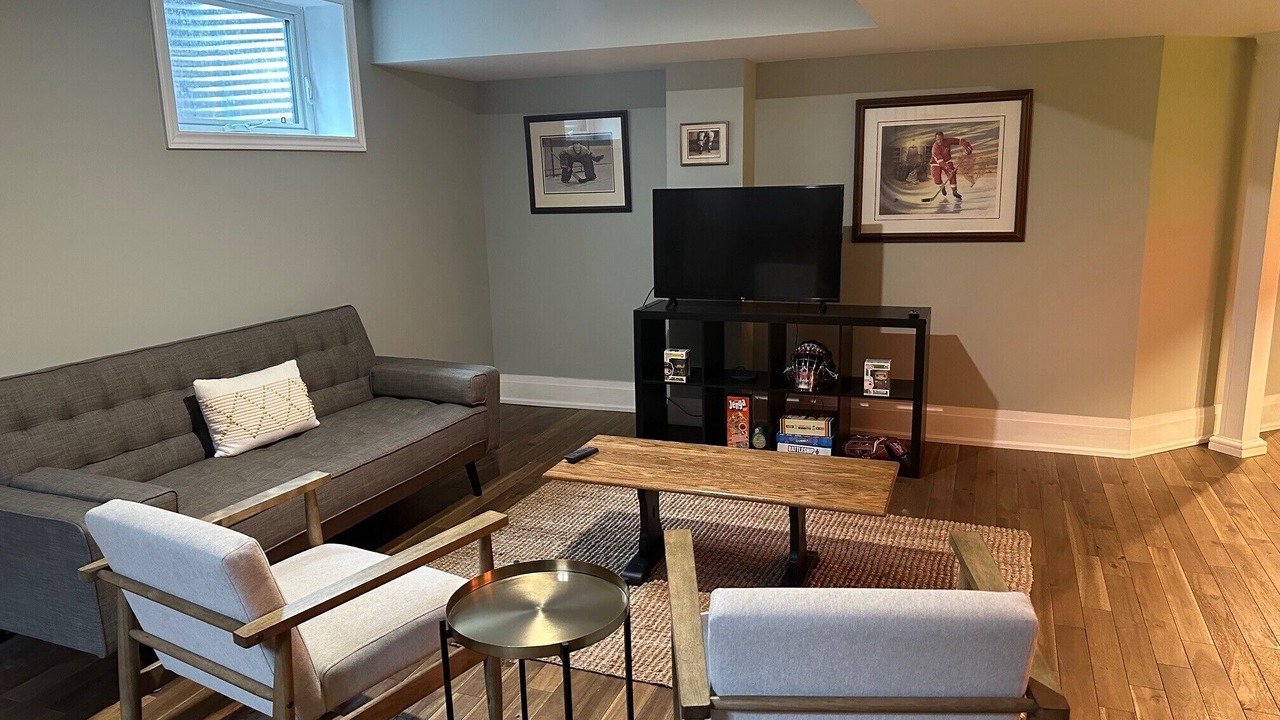Photo of Livingroom in Alton