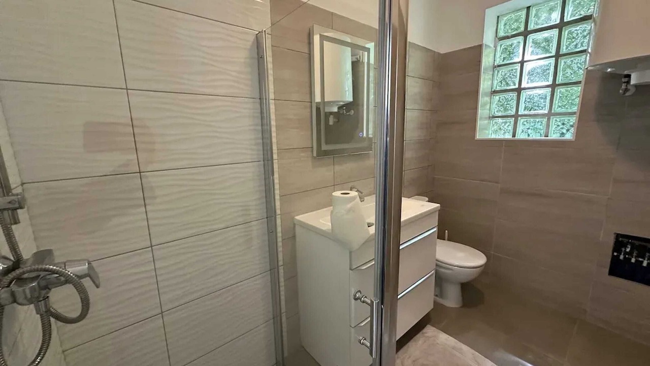 Photo of Bathroom in Tremblay-en-France