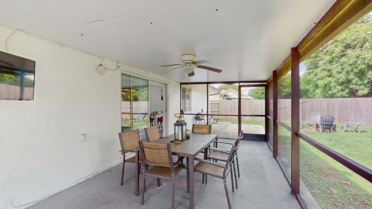 Photo of Outdoor in Lauderhill