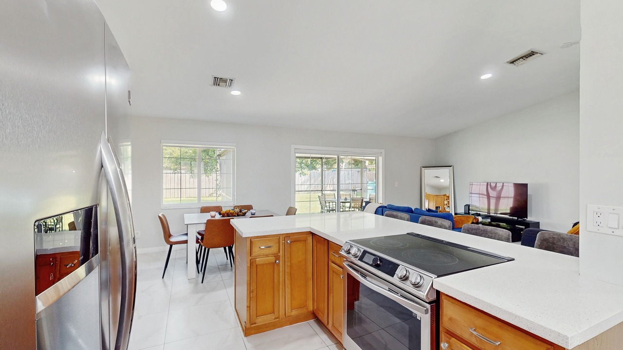Photo of Kitchen in Lauderhill