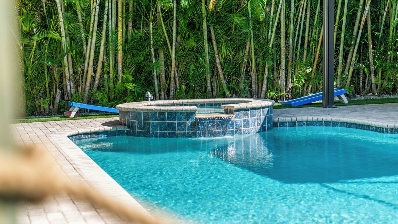 Photo of Outdoor in Hialeah