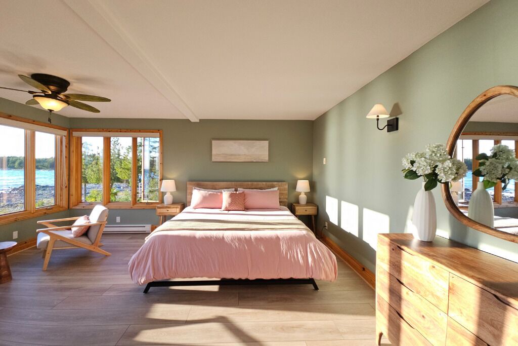 Photo of Bedroom in Northern Bruce Peninsula