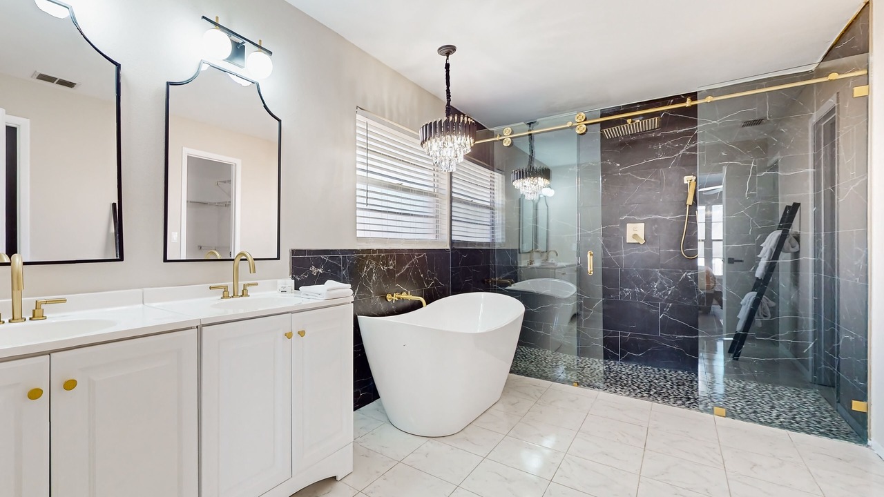 Photo of Bathroom in Indian Ridge