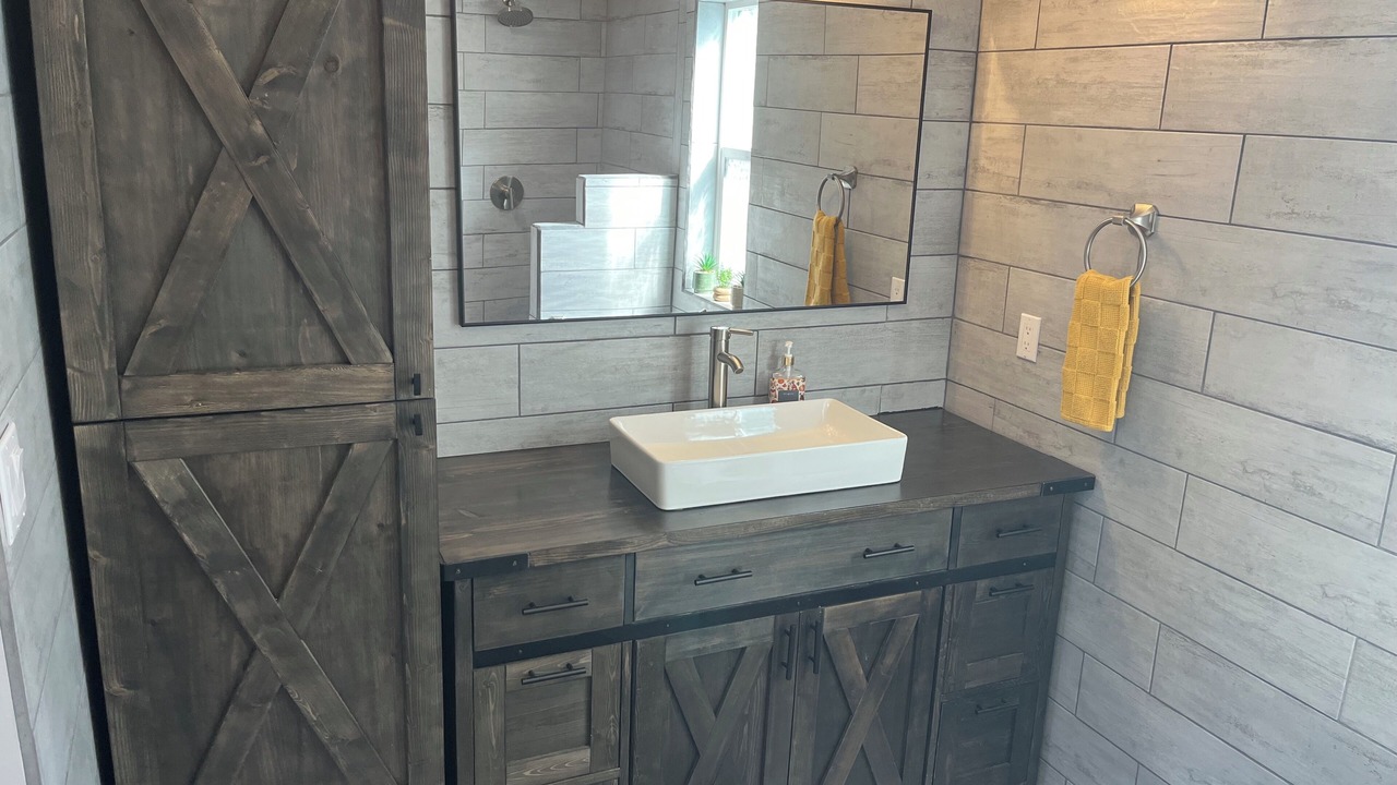Photo of Bathroom in Kincardine