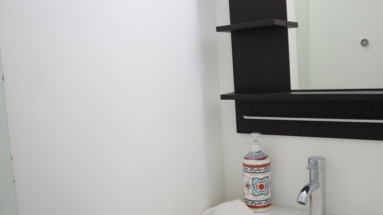 Photo of Bathroom in Vineland Station