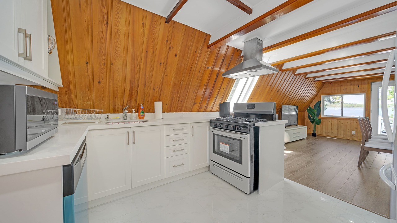 Photo of Kitchen in Barrie