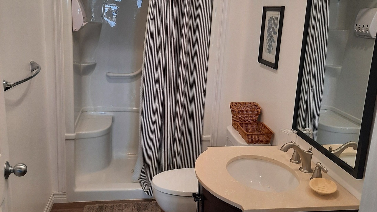 Photo of Bathroom in Nipissing