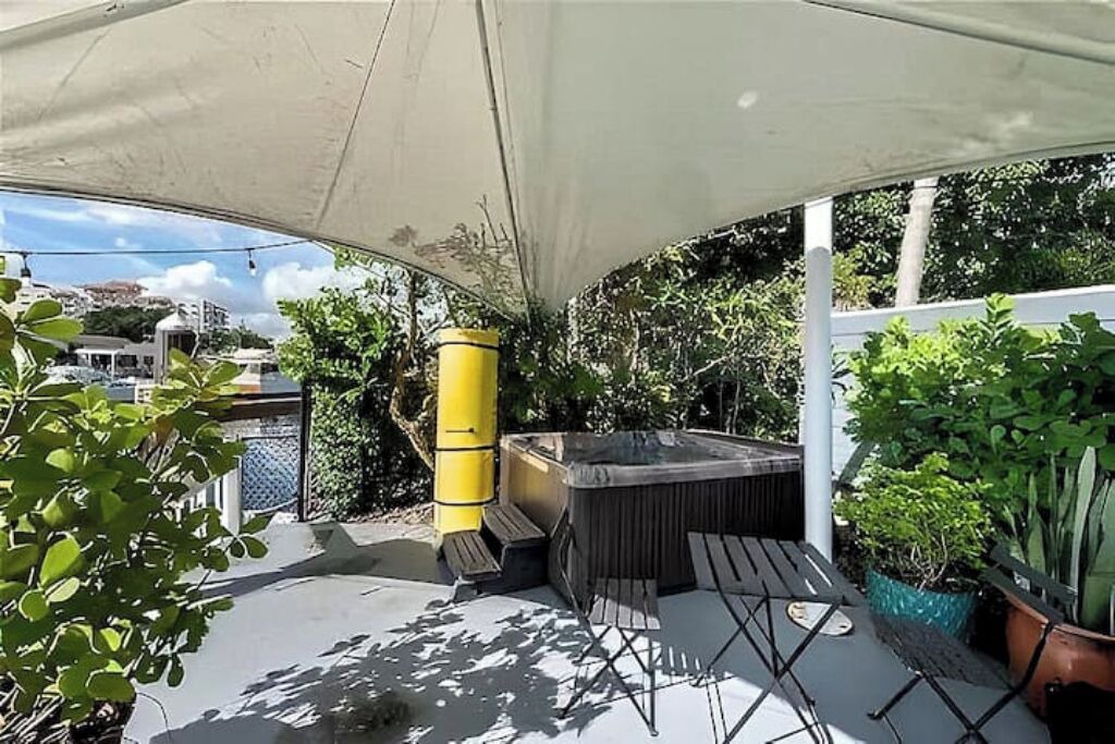 Photo of Patio Balcony in Allapattah