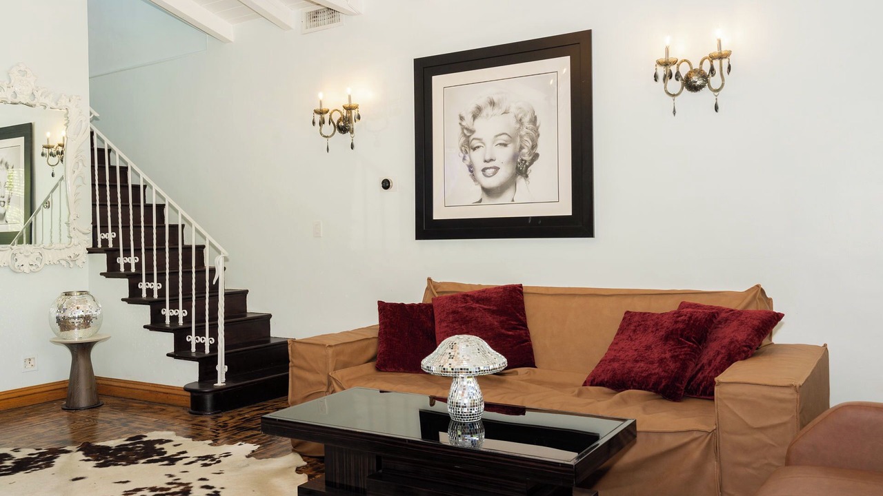 Photo of Livingroom in Allapattah