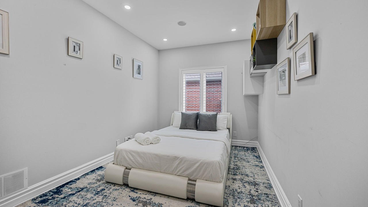 Photo of Bedroom in Fairview