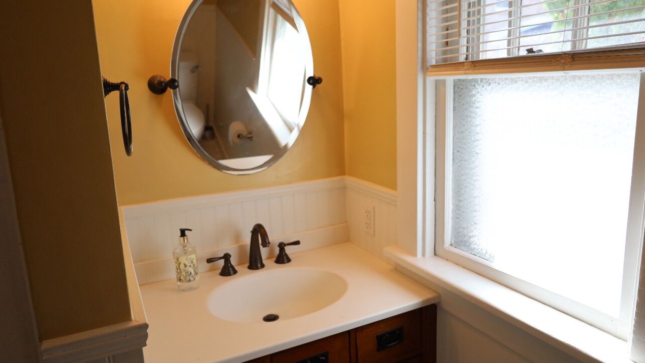 Photo of Bathroom in State College