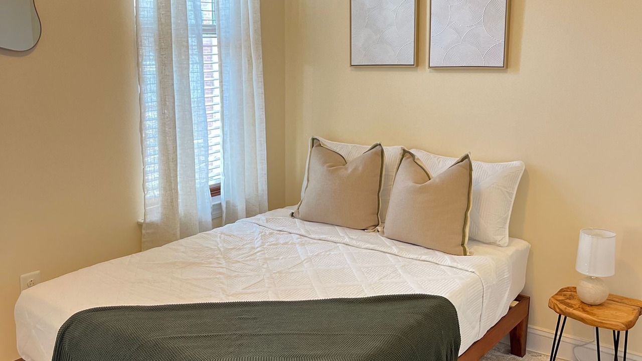 Photo of Bedroom in Newbold