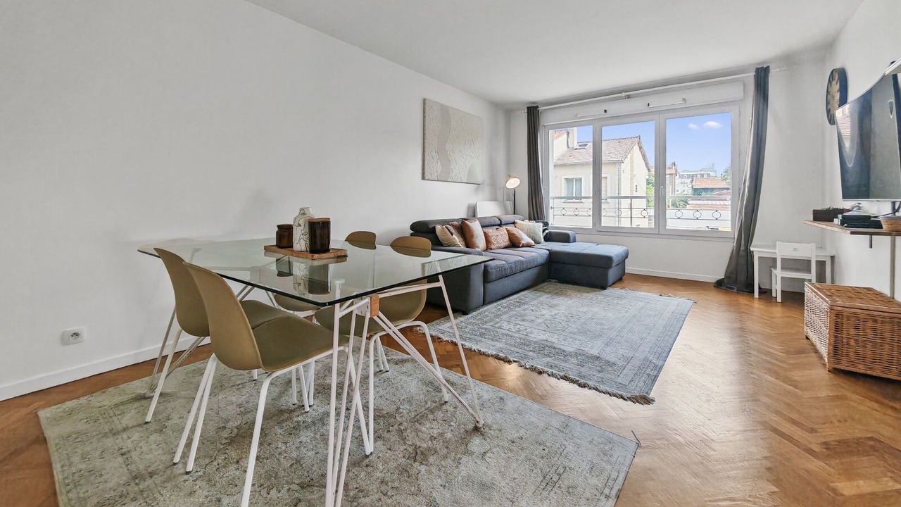 Photo of Livingroom in Suresnes