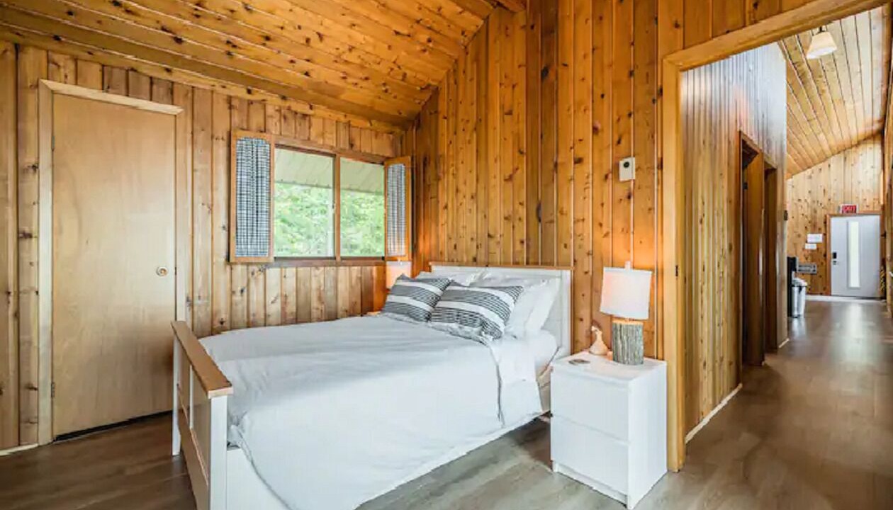 Photo of Bedroom in Northern Bruce Peninsula