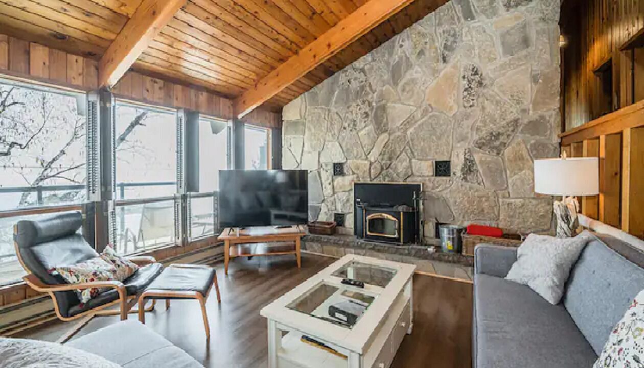 Photo of Livingroom in Northern Bruce Peninsula
