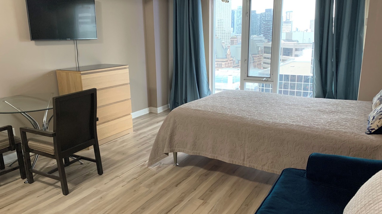 Photo of Bedroom in Garden District