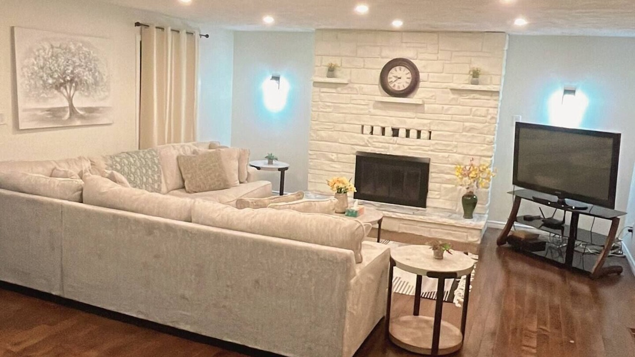Photo of Livingroom in Milton