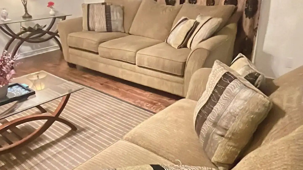 Photo of Livingroom in Milton