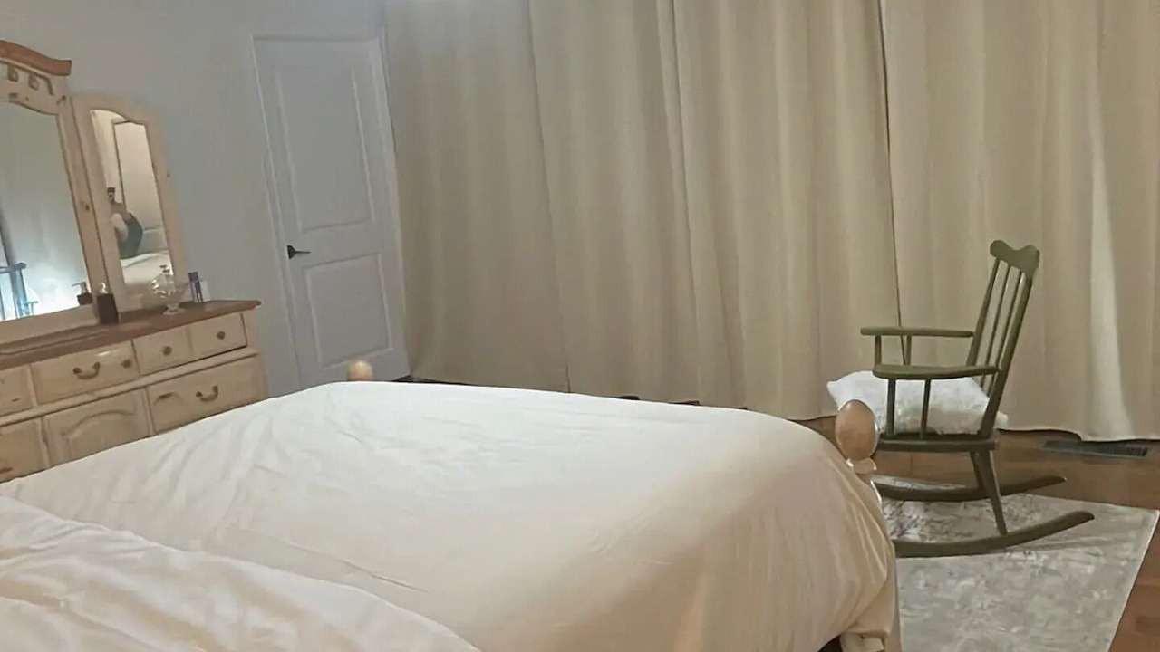 Photo of Bedroom in Milton