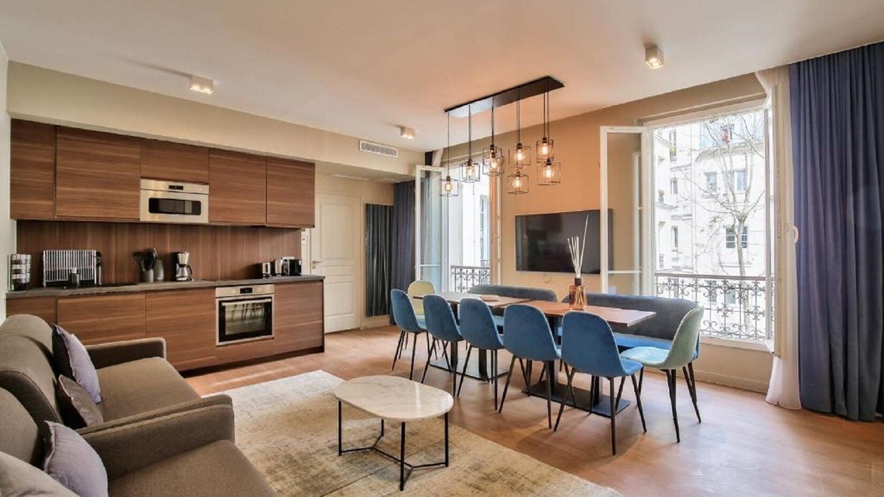 Photo of Livingroom in Notre-Dame-des-Champs